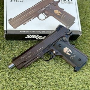 Sig Sauer 1911 Spartan detalle2