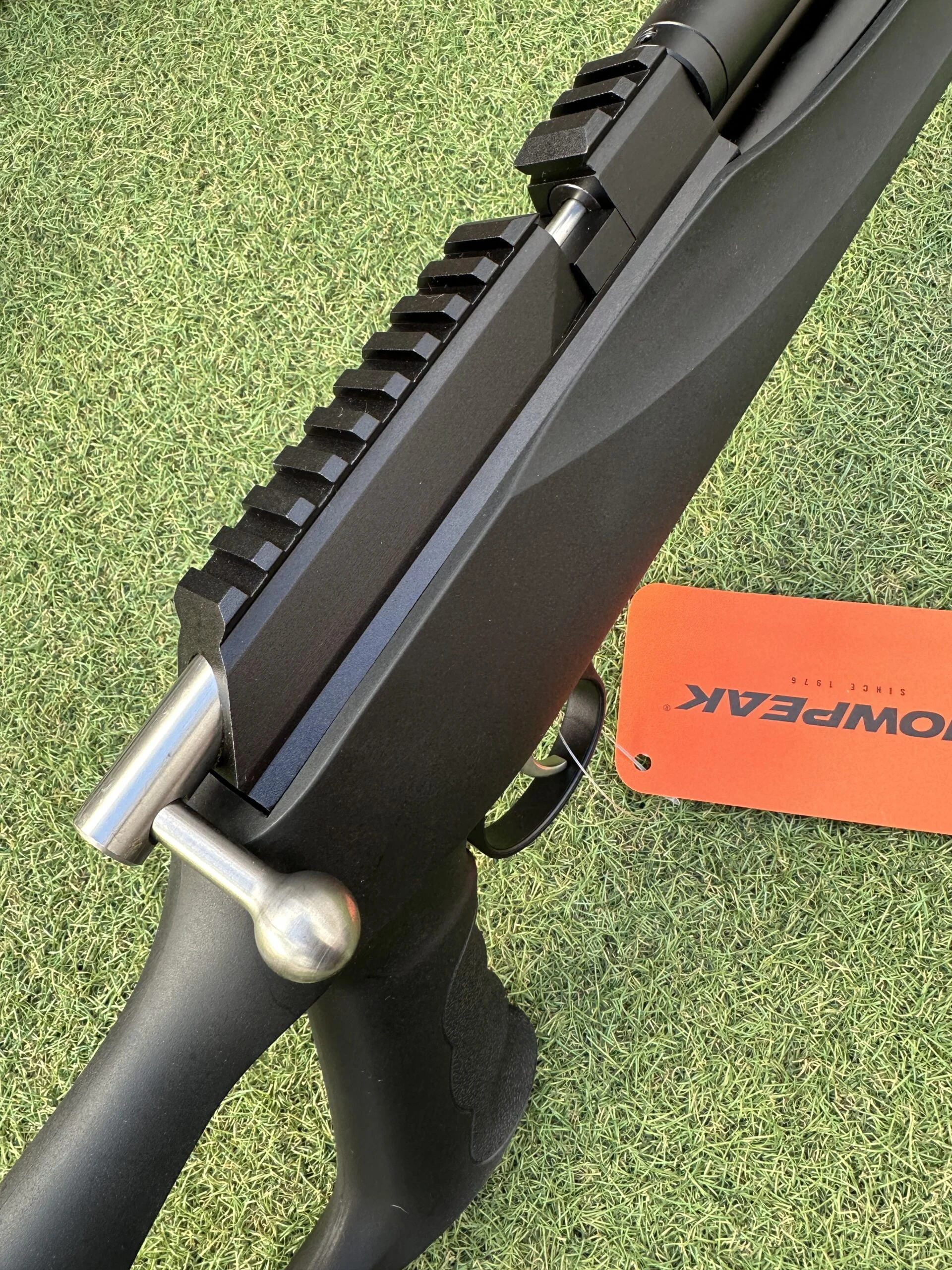 Snowpeak M25 Carabina Cerrojo